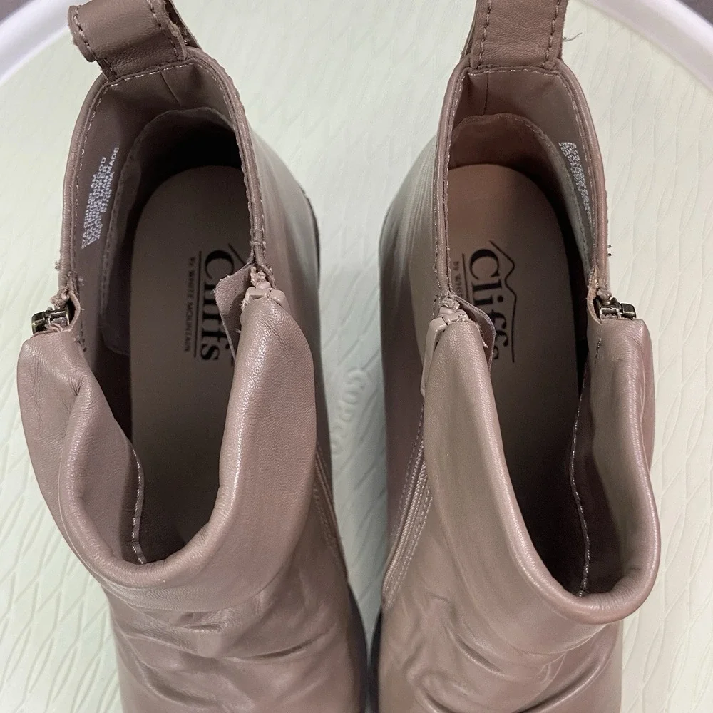 Women's Cliffs By White Mountain Penwood Taupe Leather Ankle Boot-NWOT-zip-wedge